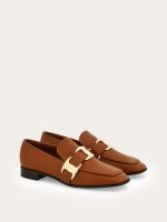 Ferragamo Maxi Vara plate loafer - Image 6
